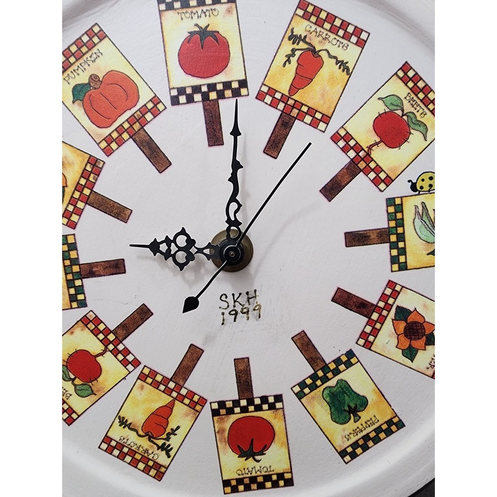 Vintage Hand Painted Vegetable Plate Wall Clock Rustic Country Kitchen Decor 99 - Picture 3 of 9